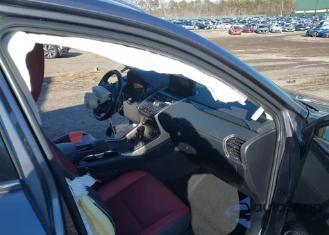 2021 Lexus Nx 300 z USA, uszkodzony, nr VIN JTJDARDZ6M2241743